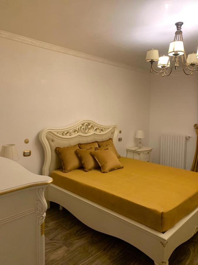 Apartamento Le 4 Stelle Luminose Trinitapoli Exterior foto